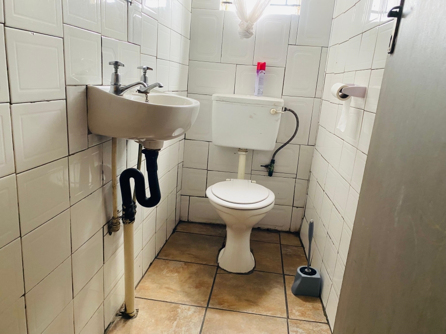 3 Bedroom Property for Sale in Zamdela Free State